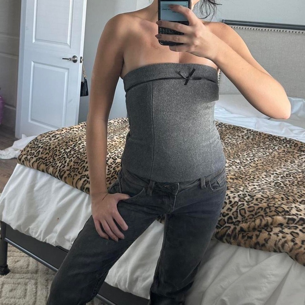 Zara Gray Fitted Strapless top